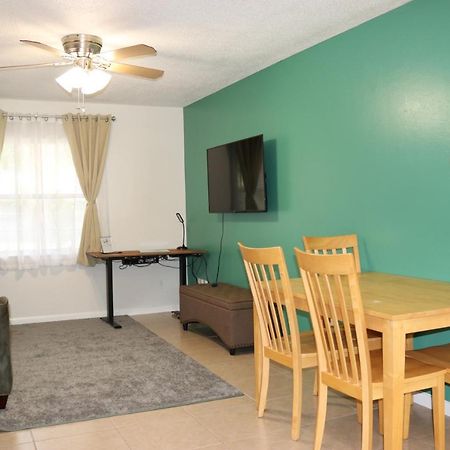 Hidden Emerald-Apartment With Kitchen And Laundry 莱克兰 外观 照片